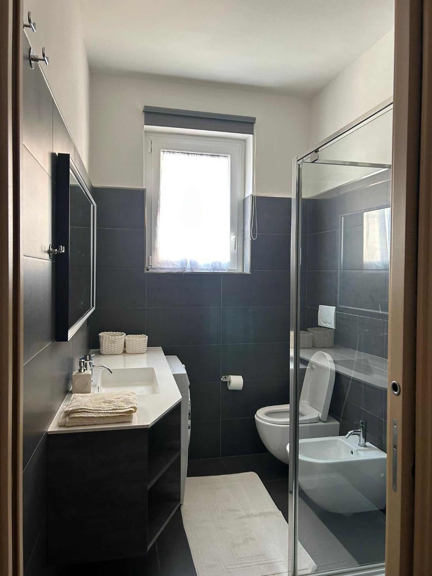 M&M Bergamo Center - Modern Flat With Free Wifi-Netflix And Welcome Italian Coffee 외부 사진